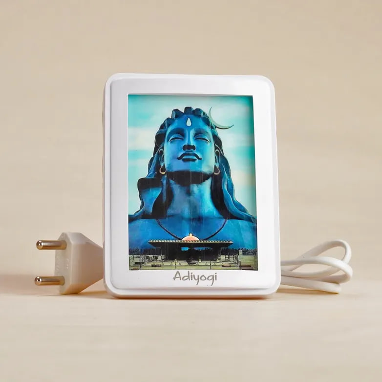 Шкатулка для песнопений Адийоги и ночник — стандартный, Иша Лайф; Adiyogi Chant Box & Night Lamp - Regular, Isha Life — купить в интернет-магазине