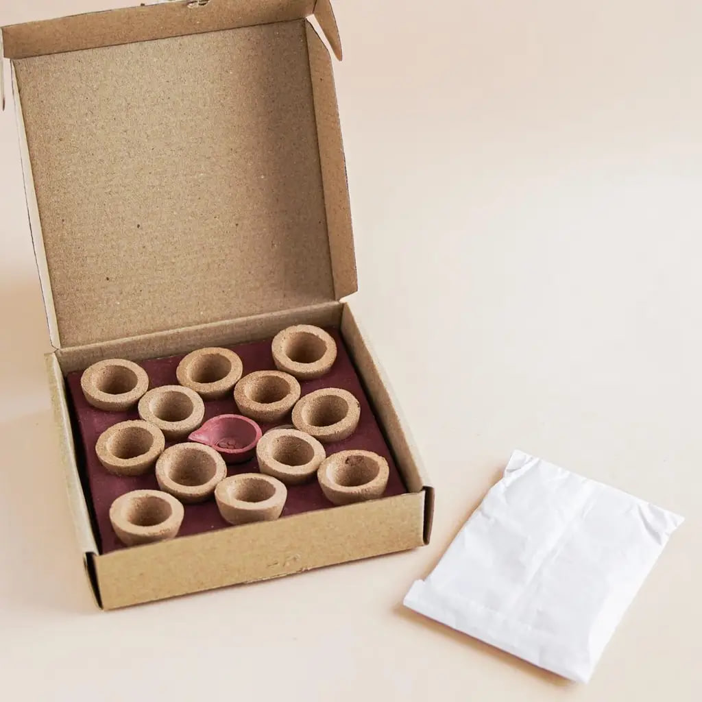 Handmade dhoop powder with cow dung cups, pack of 12 pcs, Isha Life — миниатюра 2