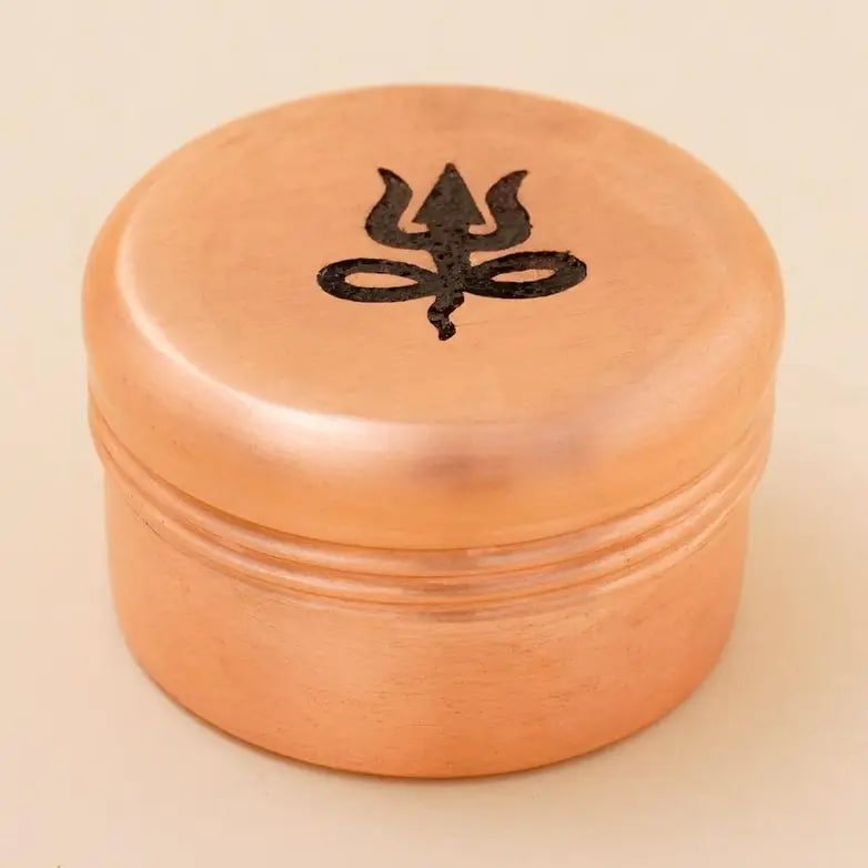 Медная шкатулка Вибхути (маленькая) - тризубец, Иша Лайф; Copper Vibhuti Box (Small) - Trishul, Isha Life — купить в интернет-магазине